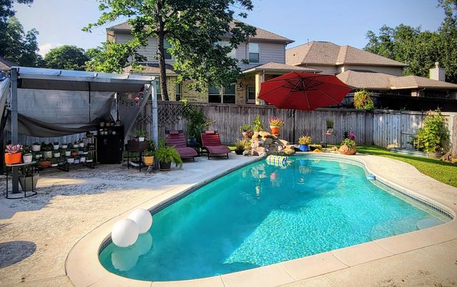 3737 Whisper Walk, Montgomery, TX 77356