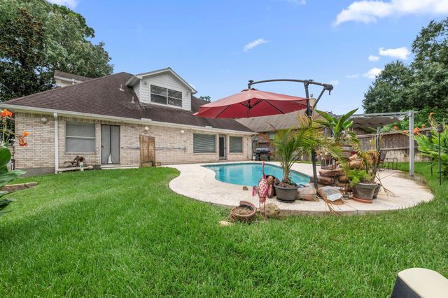 3737 Whisper Walk, Montgomery, TX 77356