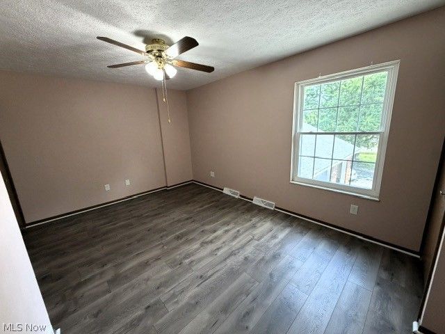 533 Valley Drive B5, Medina, OH 44256