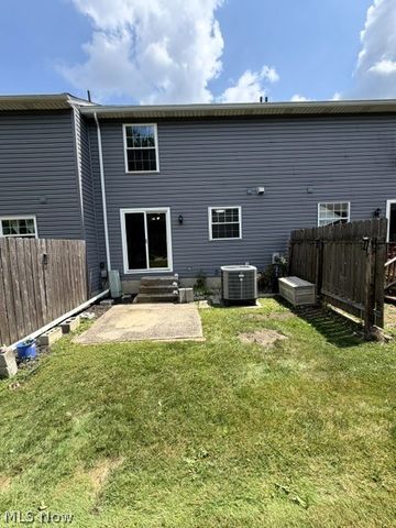 533 Valley Drive B5, Medina, OH 44256