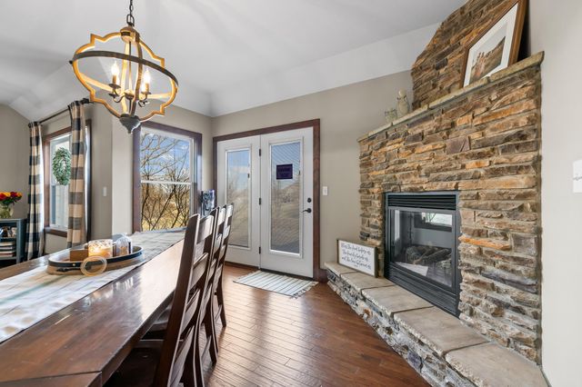 4915 THORNBROOK RDG, Columbia, MO 65203