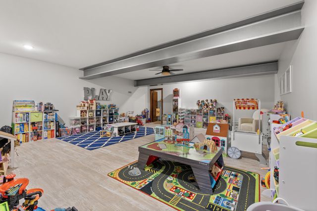 4915 THORNBROOK RDG, Columbia, MO 65203