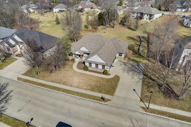 4915 THORNBROOK RDG, Columbia, MO 65203