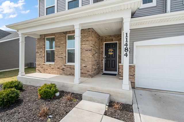 11484 Iris Place, Winfield, IN 46307