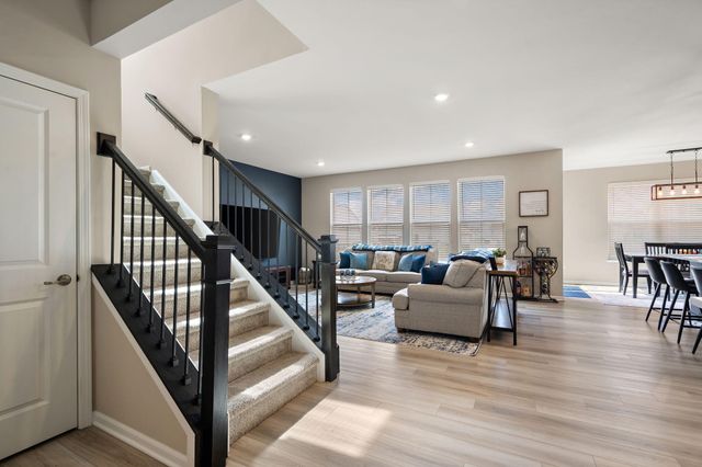 11484 Iris Place, Winfield, IN 46307