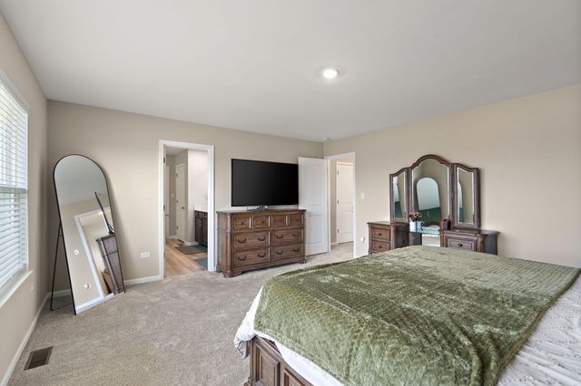 11484 Iris Place, Winfield, IN 46307