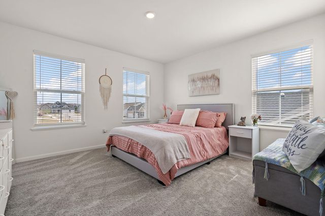 11484 Iris Place, Winfield, IN 46307