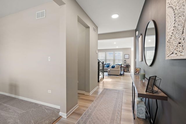 11484 Iris Place, Winfield, IN 46307