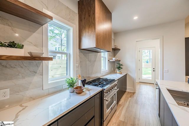 105 David Street, Greenville, SC 29609