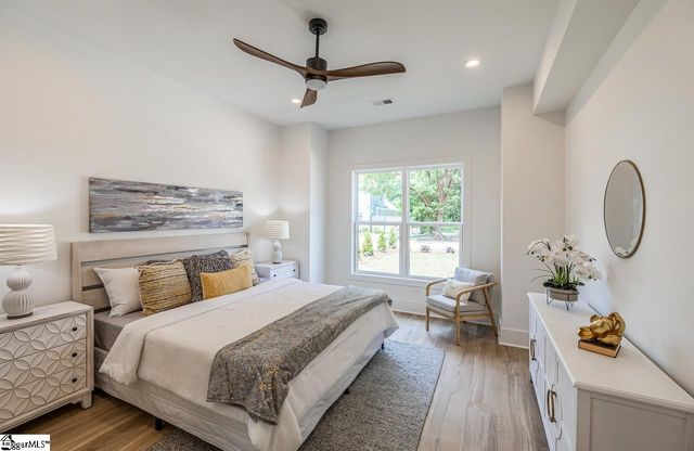 105 David Street, Greenville, SC 29609