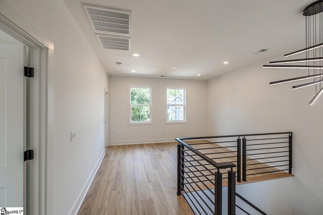 105 David Street, Greenville, SC 29609