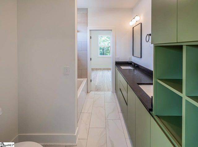 105 David Street, Greenville, SC 29609