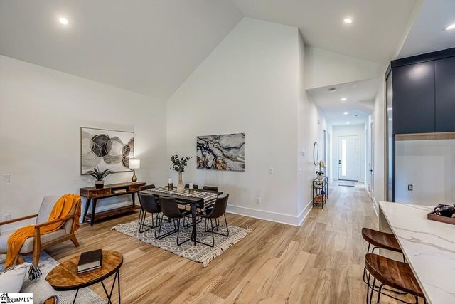 105 David Street, Greenville, SC 29609