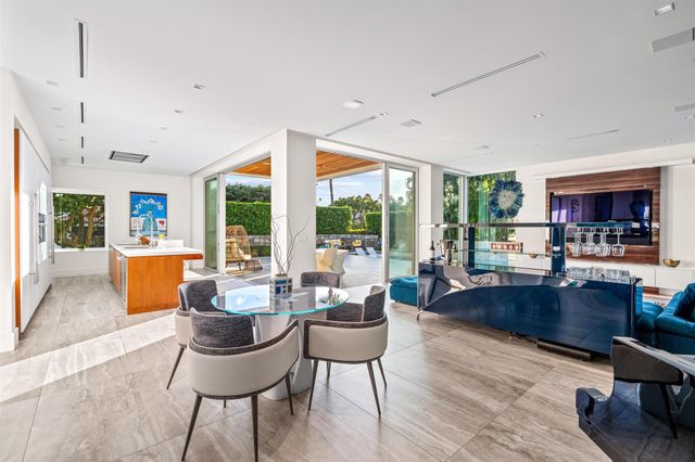 6238 N Ocean Boulevard, Ocean Ridge, FL 33435