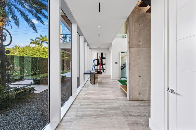 6238 N Ocean Boulevard, Ocean Ridge, FL 33435