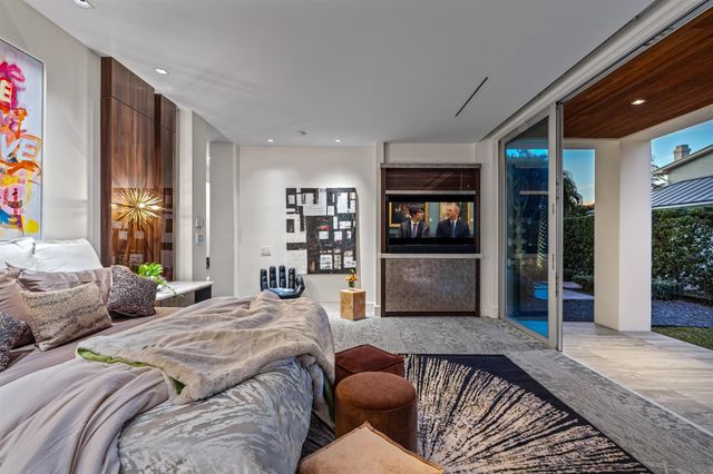 6238 N Ocean Boulevard, Ocean Ridge, FL 33435