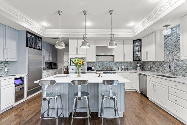 2624 Edgewater Drive, Niceville, FL 32578