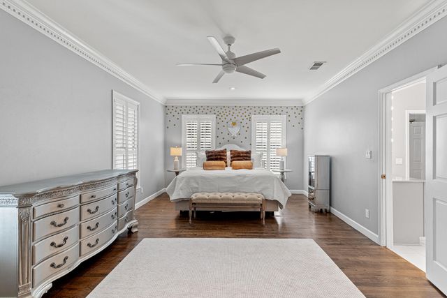 2624 Edgewater Drive, Niceville, FL 32578