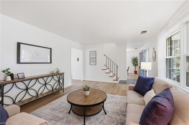 440 Bernice PL, Virginia Beach, VA 23452
