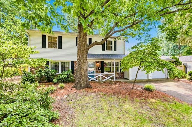 440 Bernice PL, Virginia Beach, VA 23452