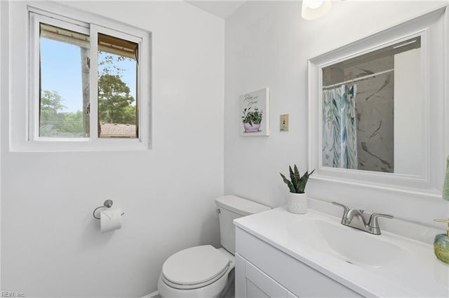 440 Bernice PL, Virginia Beach, VA 23452