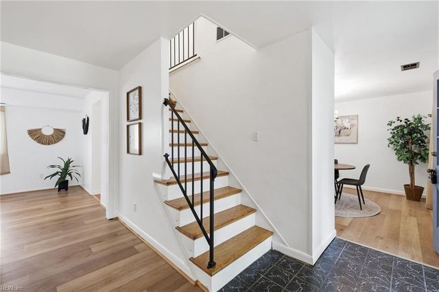 440 Bernice PL, Virginia Beach, VA 23452