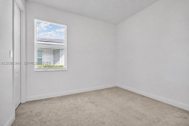 4242 Rosa Dr, Deerfield Beach, FL 33064
