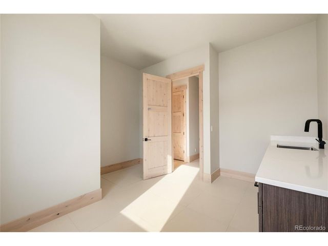 145 Mount Neva Dr, Granby, CO 80446