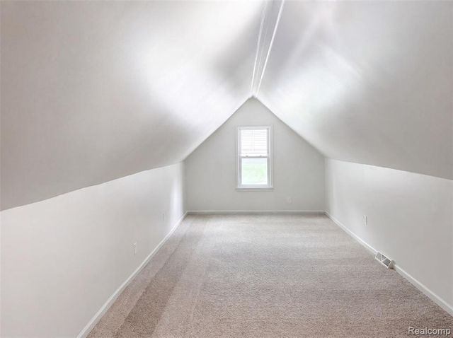5456 Northlawn Drive, Sterling Heights, MI 48310