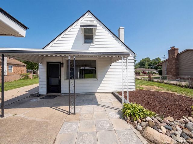 5456 Northlawn Drive, Sterling Heights, MI 48310