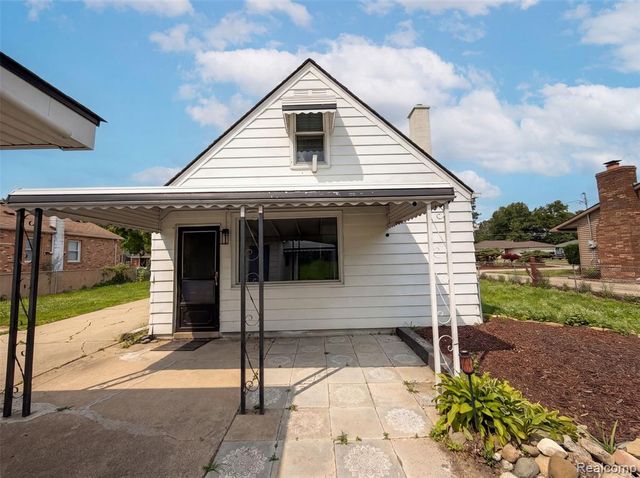 5456 Northlawn Drive, Sterling Heights, MI 48310