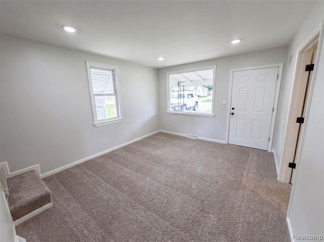 5456 Northlawn Drive, Sterling Heights, MI 48310