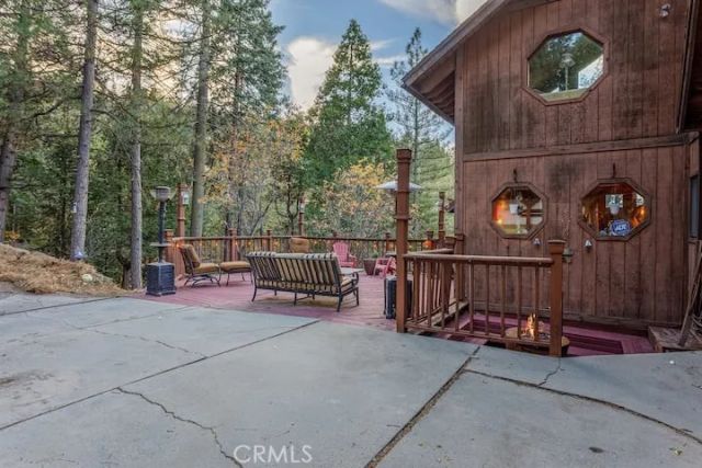 723 Bergschrund, Crestline, CA 92325