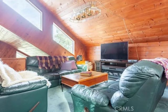 723 Bergschrund, Crestline, CA 92325