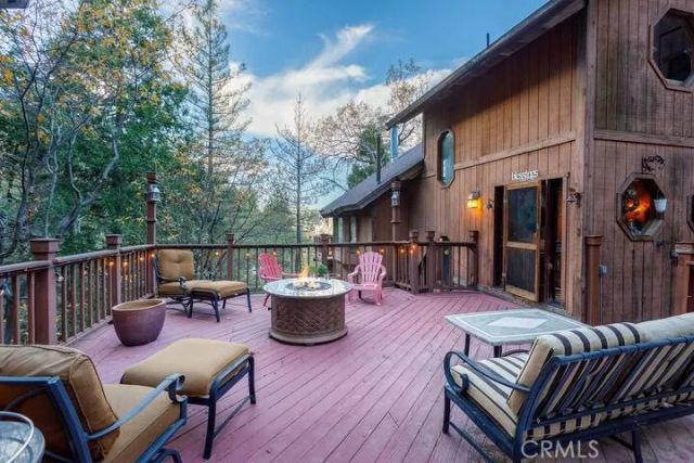 723 Bergschrund, Crestline, CA 92325
