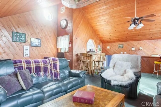 723 Bergschrund, Crestline, CA 92325