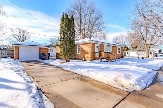 833 ROSS AVENUE, Wausau, WI 54403