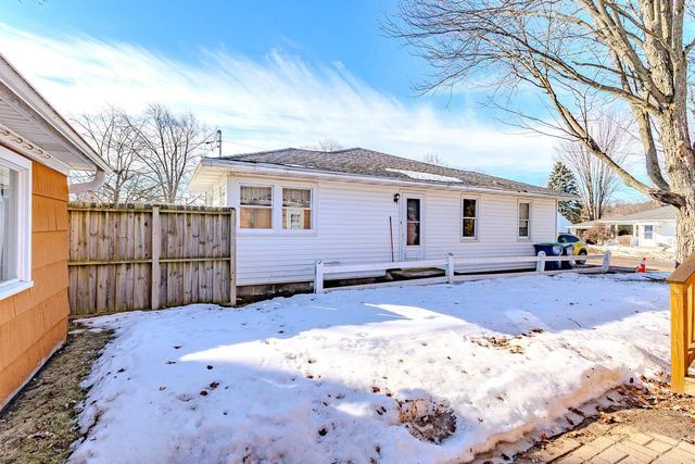 833 ROSS AVENUE, Wausau, WI 54403