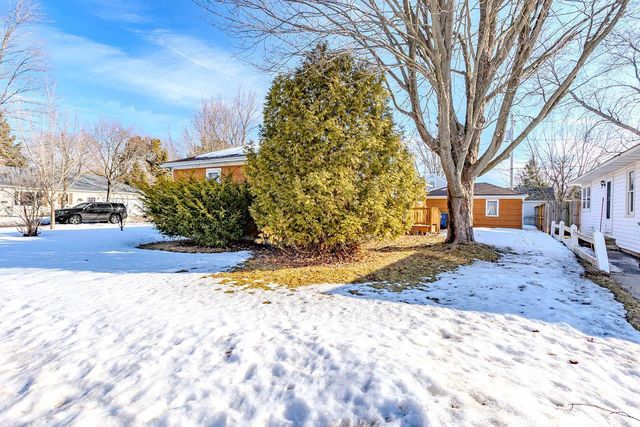 833 ROSS AVENUE, Wausau, WI 54403