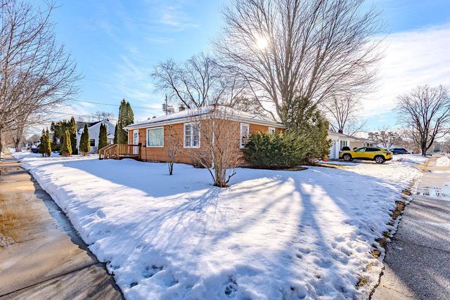 833 ROSS AVENUE, Wausau, WI 54403