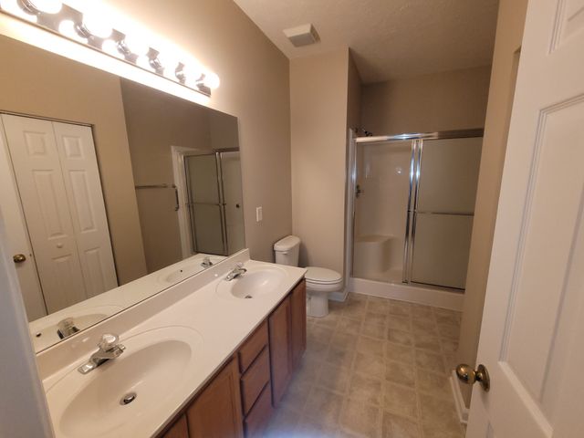 219 Wyndom Ct, Goodlettsville, TN 37072