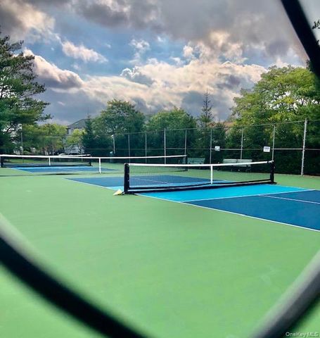 40 Chester Lane, Nanuet, NY 10954