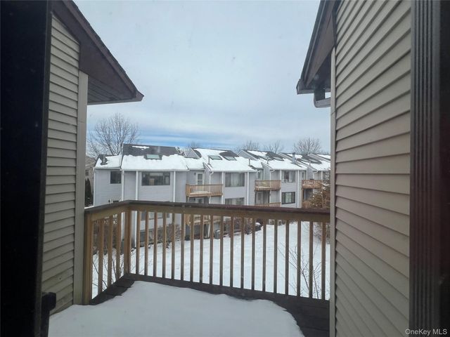 40 Chester Lane, Nanuet, NY 10954