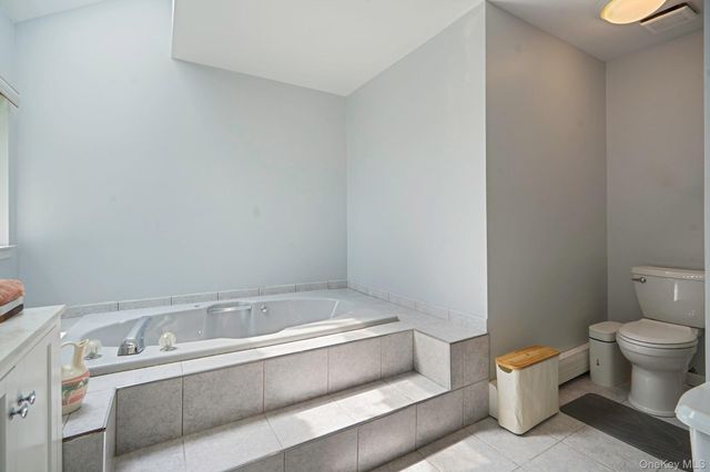 318 Sheep Pasture Road, East Setauket, NY 11733