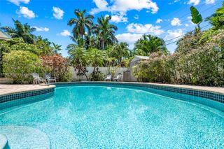 922 N 13th Ter, Hollywood, FL 33019