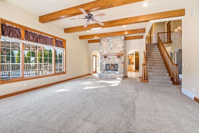 876 ESTATE DRIVE, Fond Du Lac, WI 54935