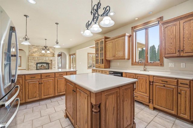 876 ESTATE DRIVE, Fond Du Lac, WI 54935