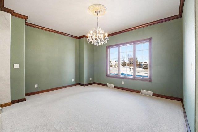 876 ESTATE DRIVE, Fond Du Lac, WI 54935