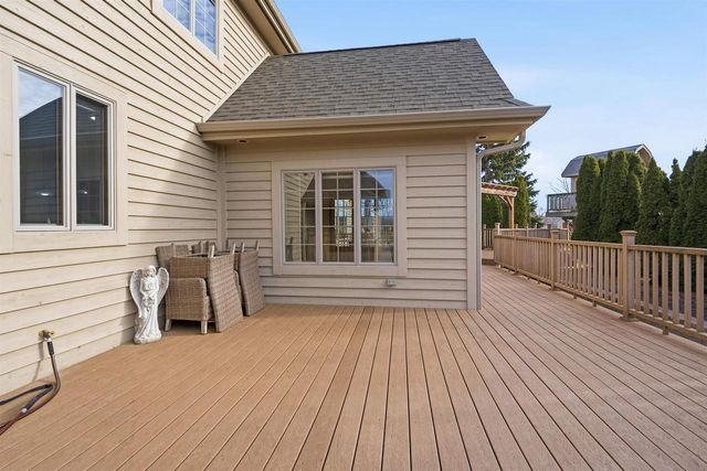 876 ESTATE DRIVE, Fond Du Lac, WI 54935