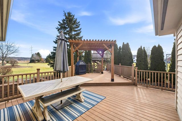 876 ESTATE DRIVE, Fond Du Lac, WI 54935